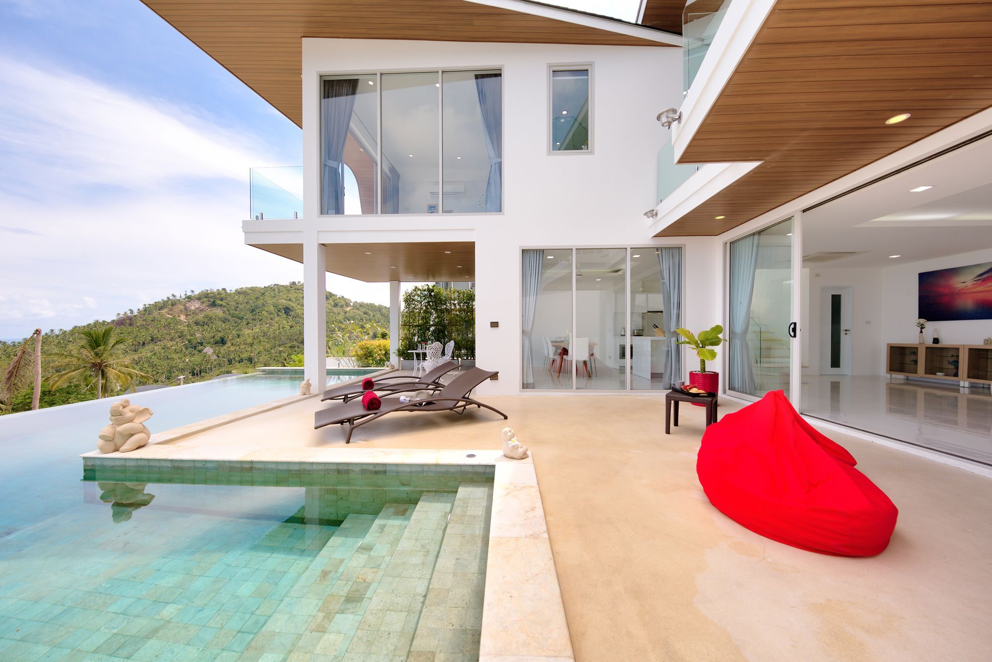 Lotus Ultra Modern 3 Bedrooms
